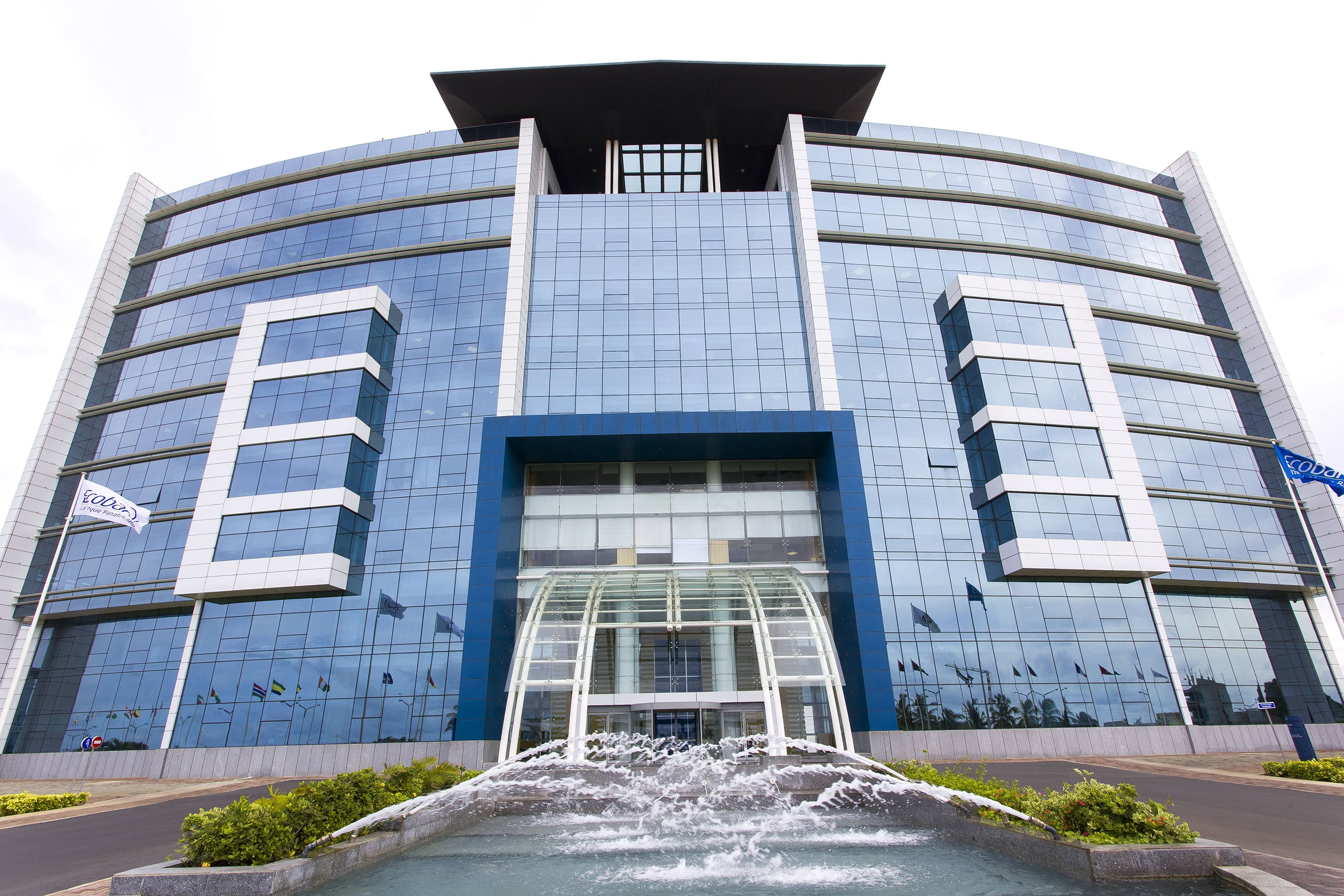 ETI: At ₦95.20 after the ₦2.18 ex-dividend markdown — cross-border banking play